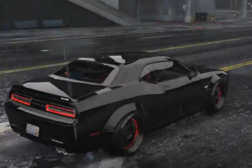 Dodge Challenger Hellcat High Performance Drift Handling